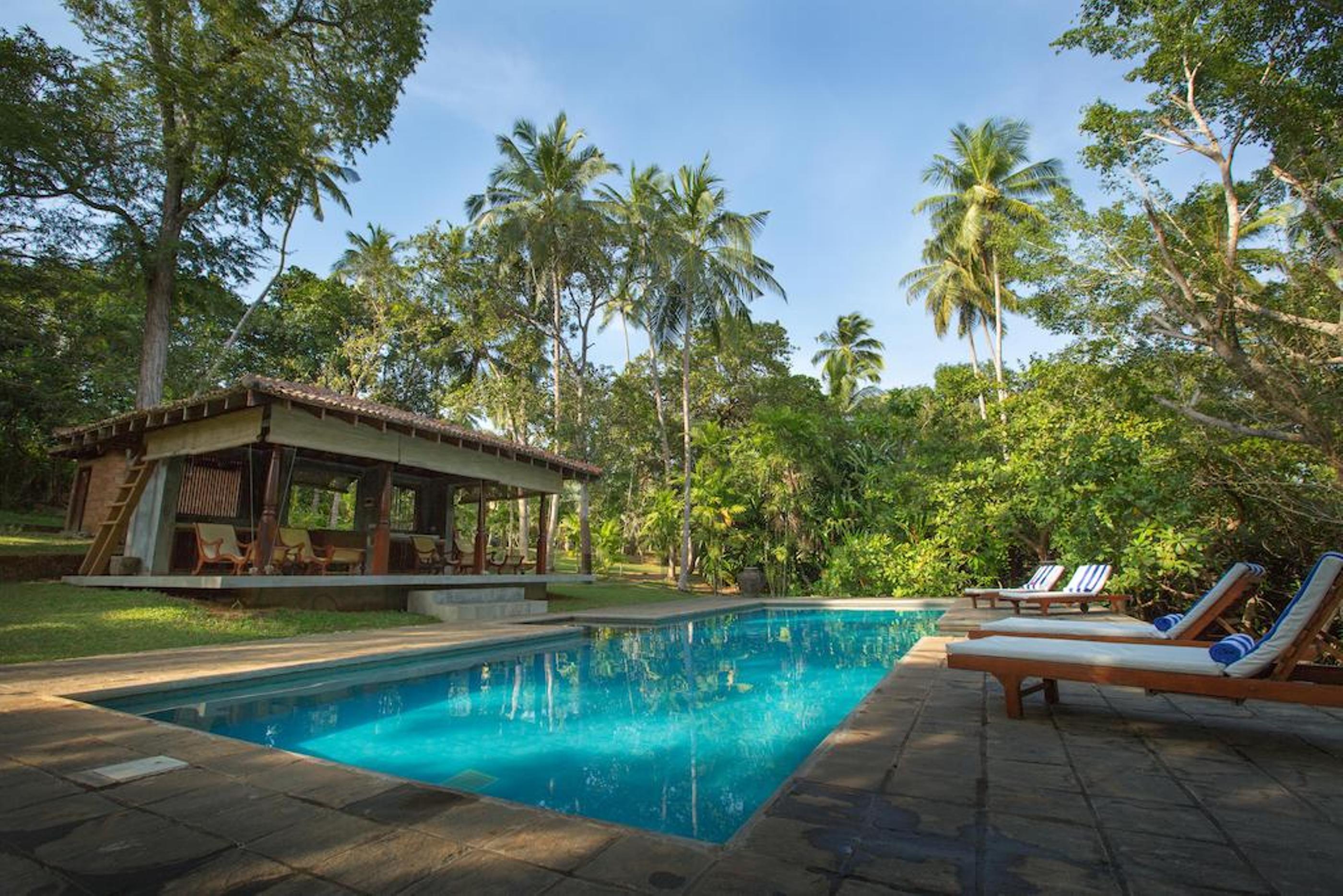 The River House By Asia Leisure Балапития Экстерьер фото